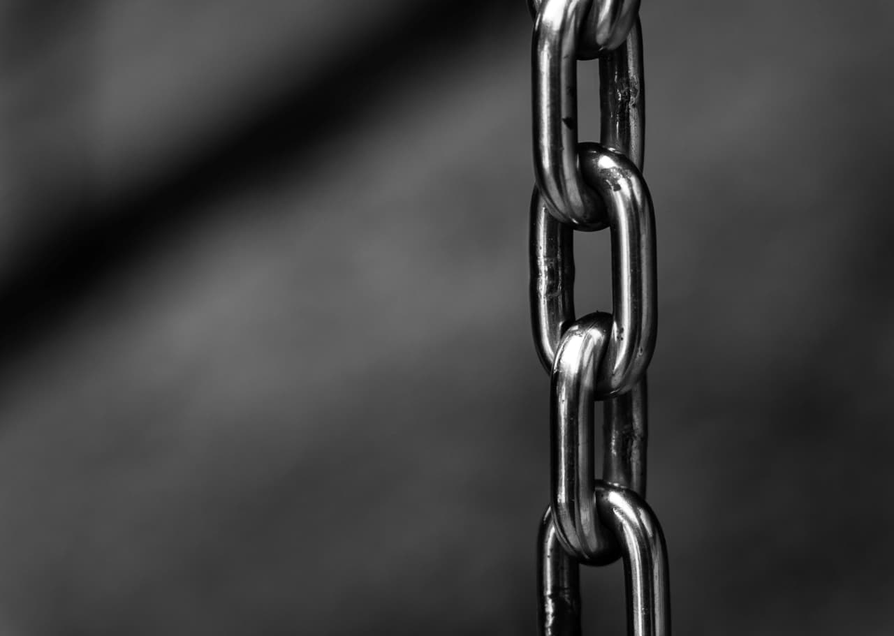 Broken Links: Common Causes and How to Fix Them